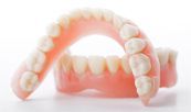 Установка полного съемного протеза